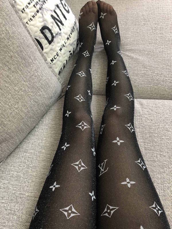 Louis Vuitton Socks LVO00011